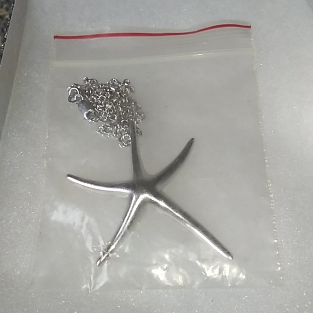 NEW Star Fish Necklace